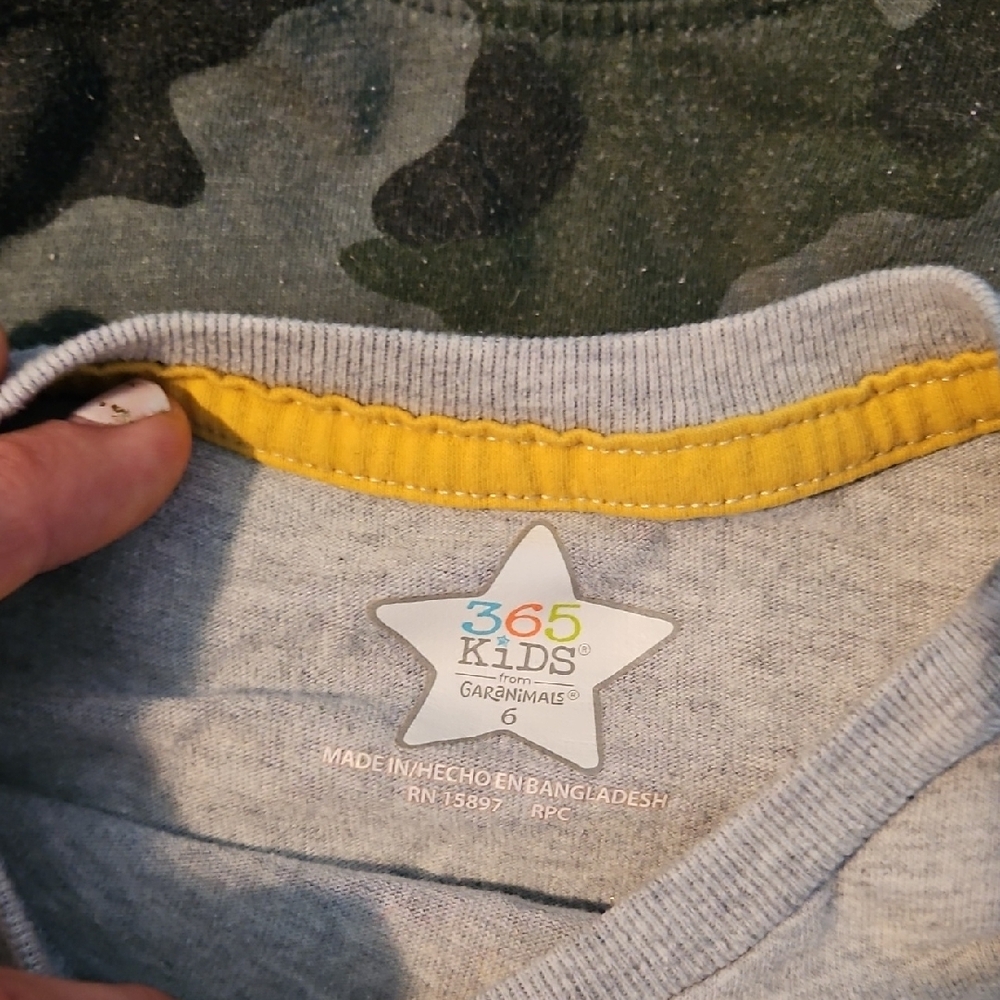 Boys Clothing Lot - Picture 2 of 10